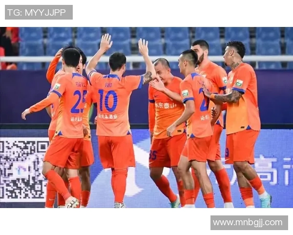 中超球队纷纷掉队竞争力下降引发球迷热议与担忧 中超球队纷纷掉队竞争力下降引发球迷热议与担忧